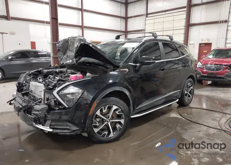 2023 Kia Sportage Hybrid Ex z USA, uszkodzony, nr VIN KNDPVCAG9P7098198